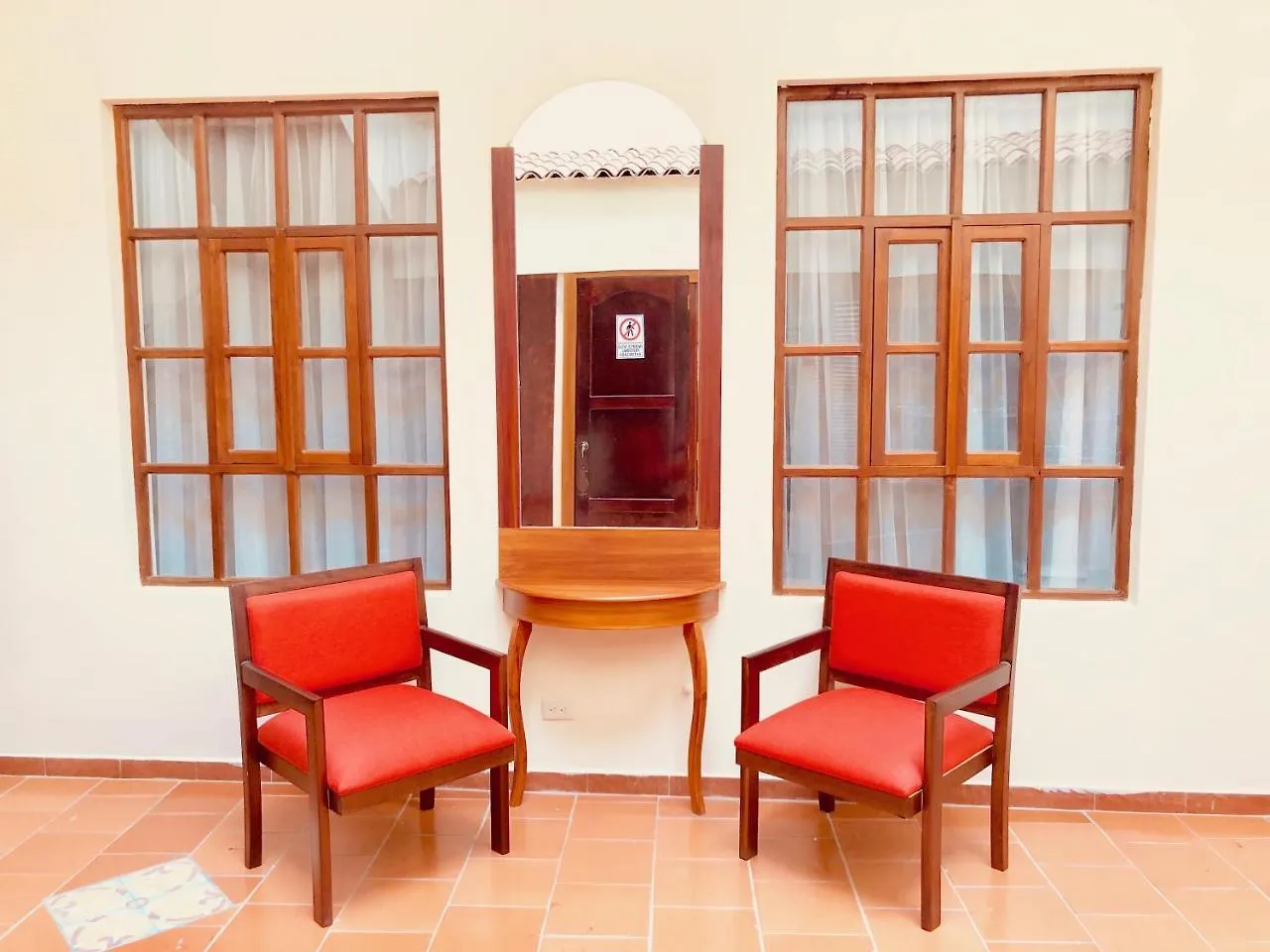 Tarqui Hotel & Suites Cuenca