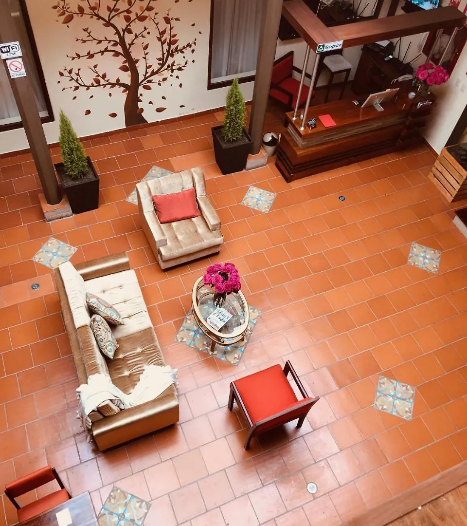 Tarqui Hotel & Suites Cuenca
