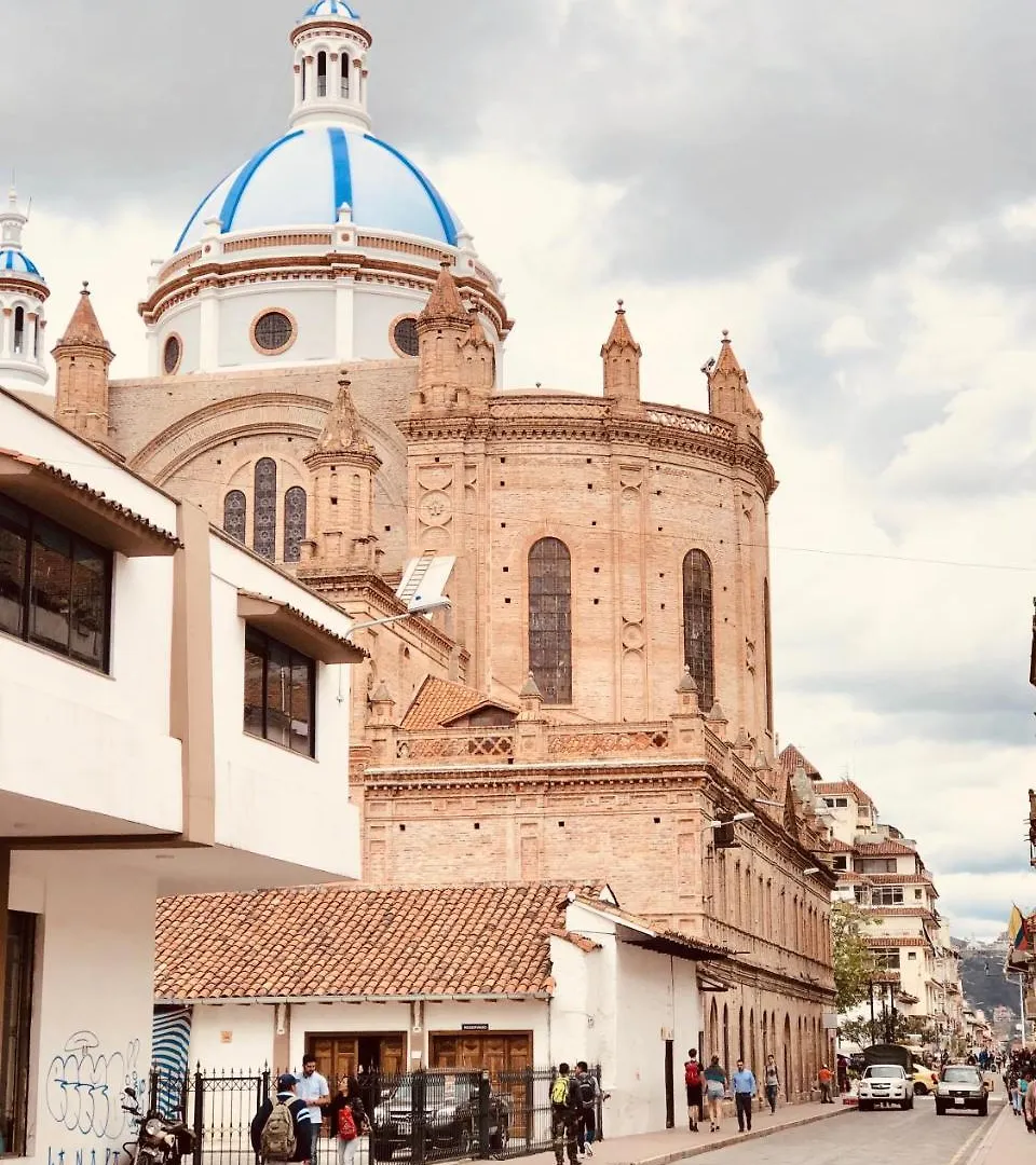 Tarqui Hotel & Suites Cuenca 3*,