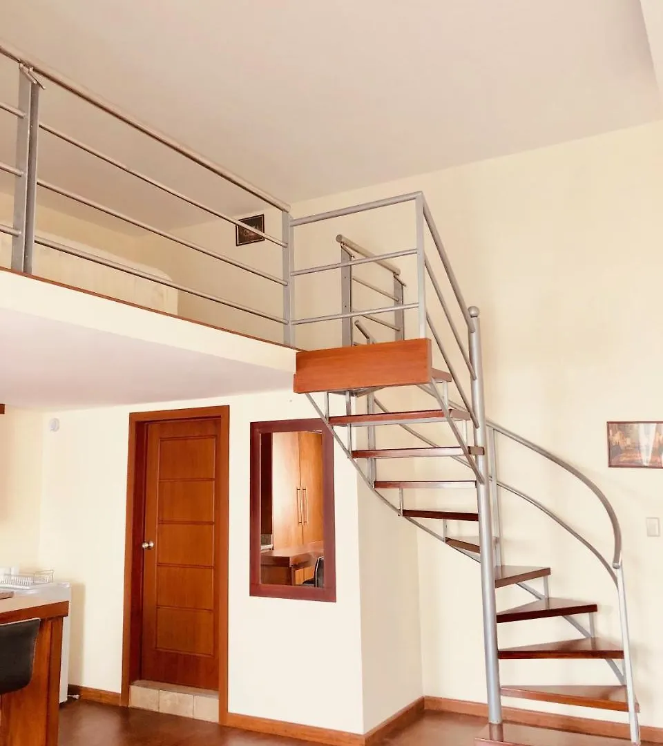 Tarqui Hotel & Suites Cuenca
