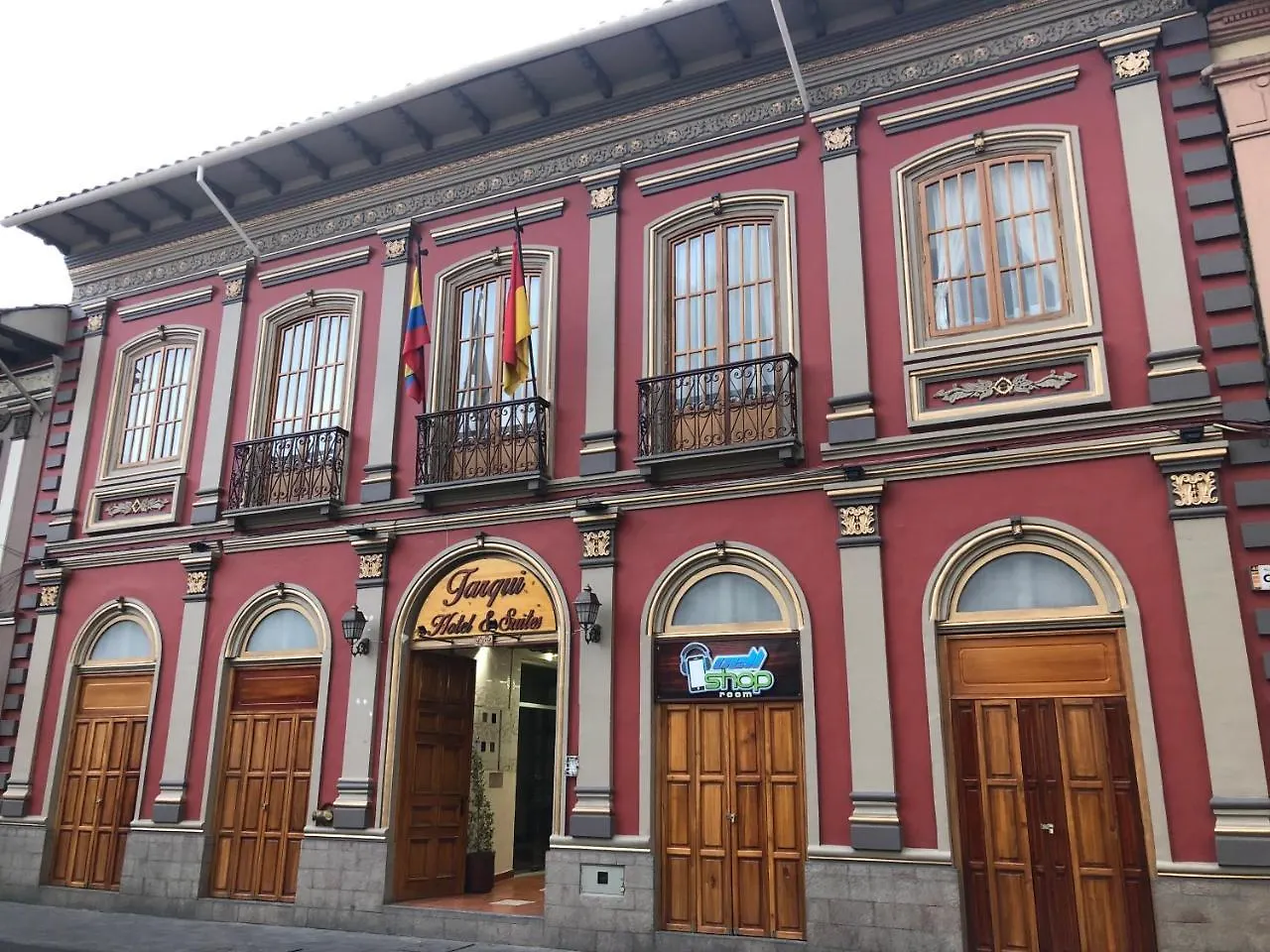 Tarqui Hotel & Suites Cuenca