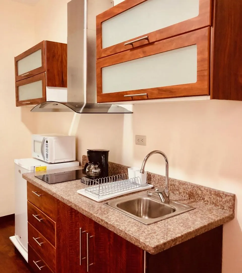 Tarqui Hotel & Suites Cuenca