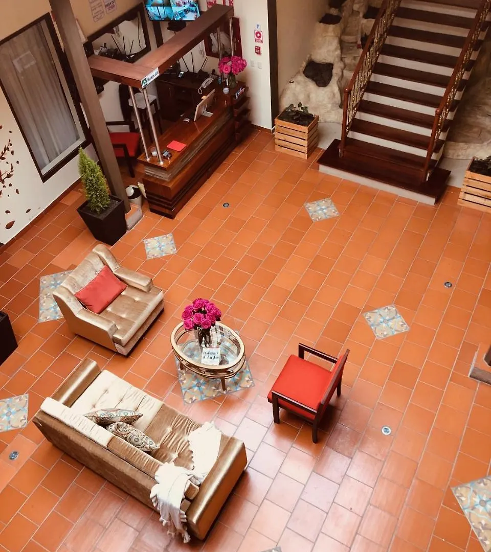 ***  Tarqui Hotel & Suites Cuenca Ecuador