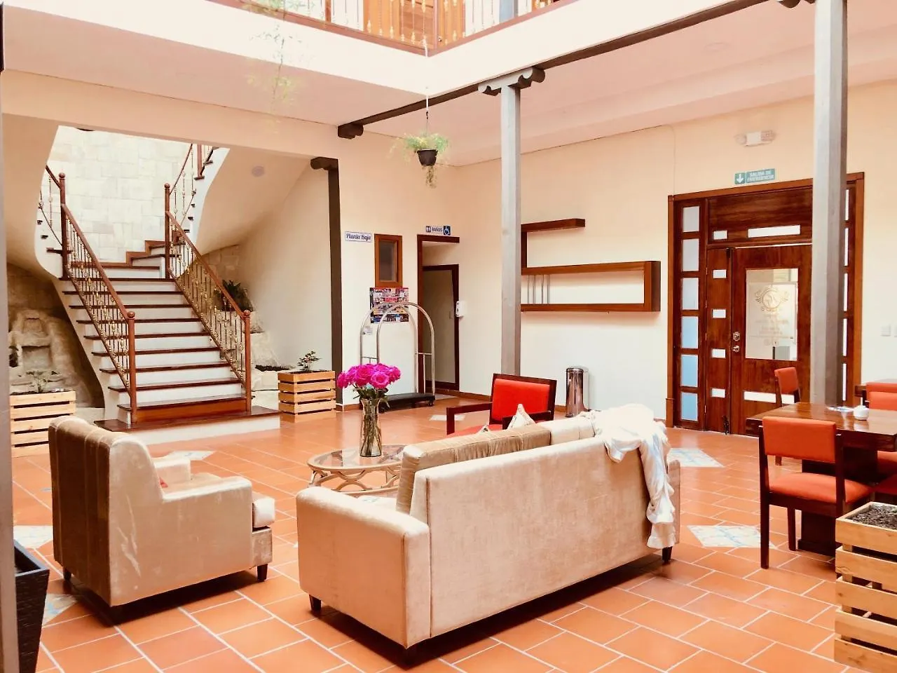 Tarqui Hotel & Suites Cuenca 3*,  Ecuador