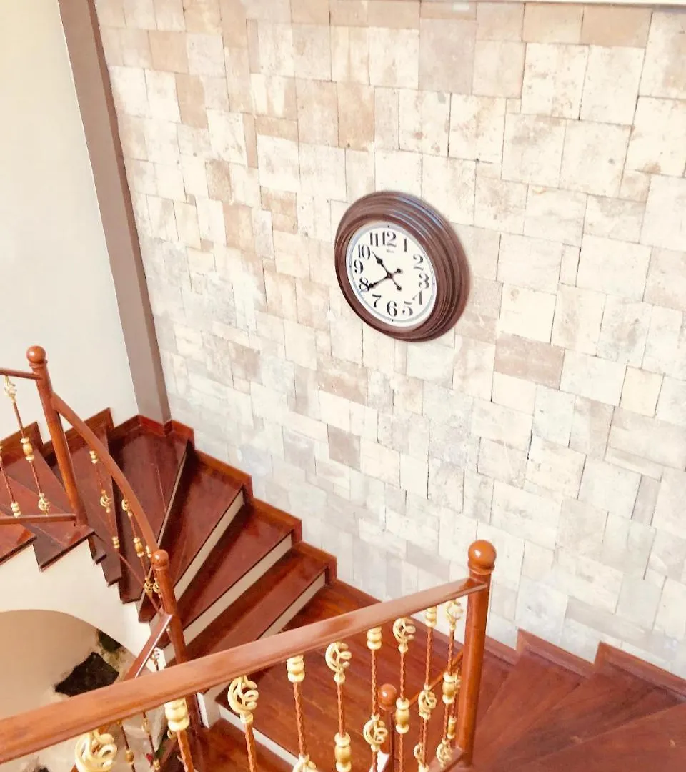 Tarqui Hotel & Suites Cuenca 3*,